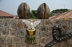 benin4052 benin4052