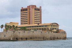 curacao1051