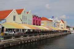 curacao1061