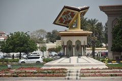 sharjah2519