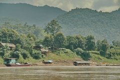 laos1013