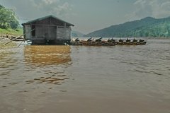laos1015