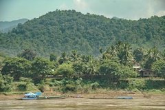 laos1017