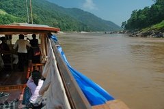 laos1050