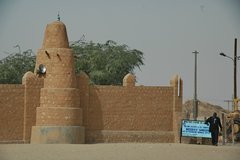 mali6104