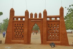mali8018