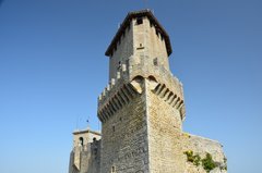san-marino1077