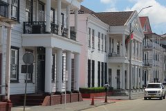suriname1020